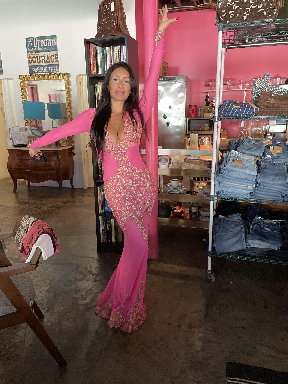 A dress that found its person